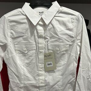 NEW White Wrangle Button-Up Ladies Shirt